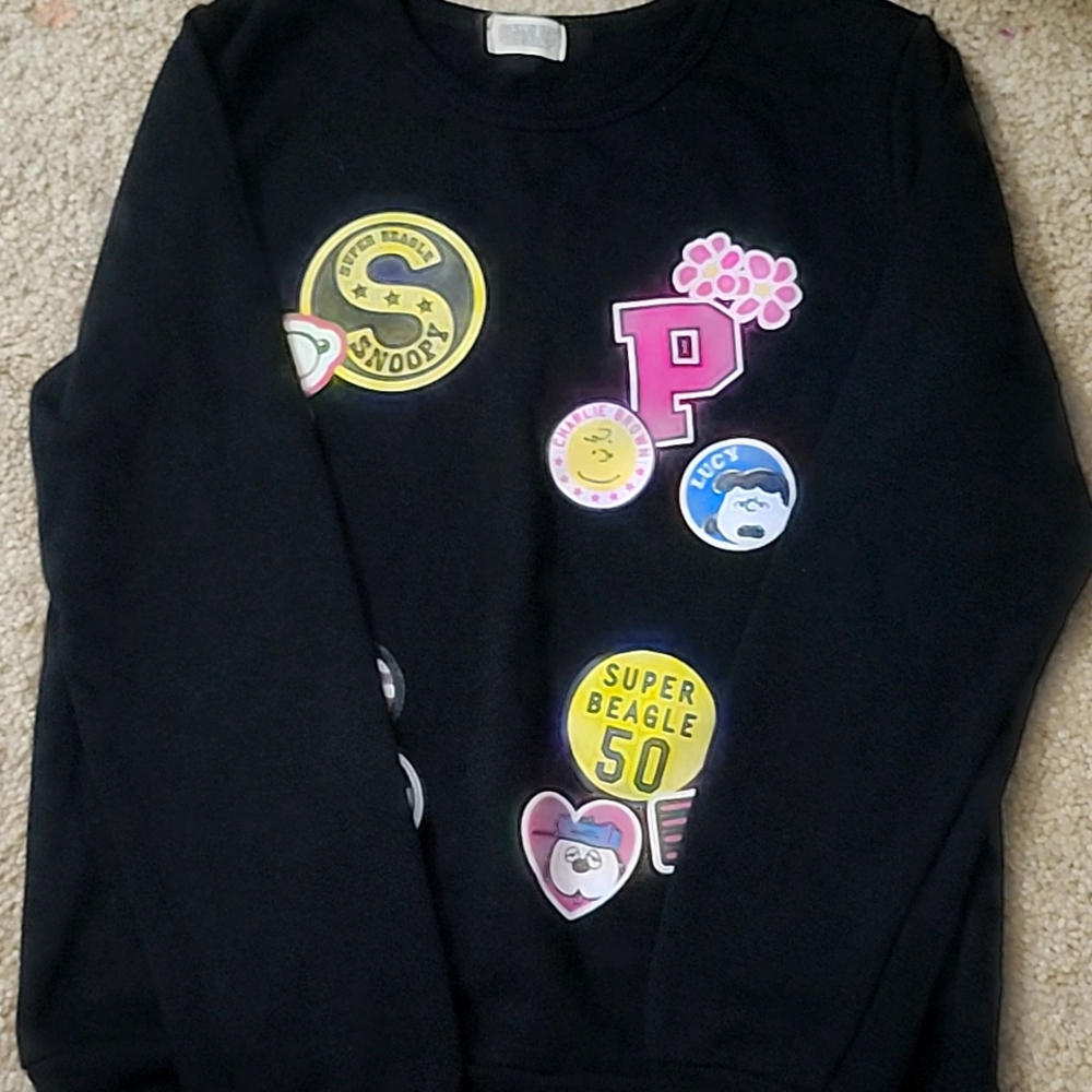 Black peanut kids sweater